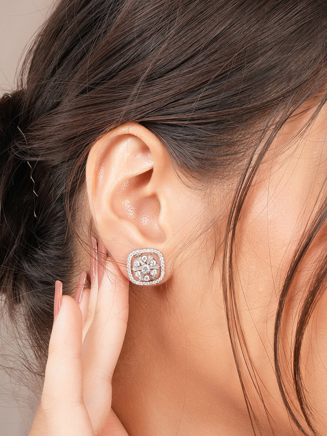 925 Sterling Silver Rhodium Plated Halo Square Studds Earrings